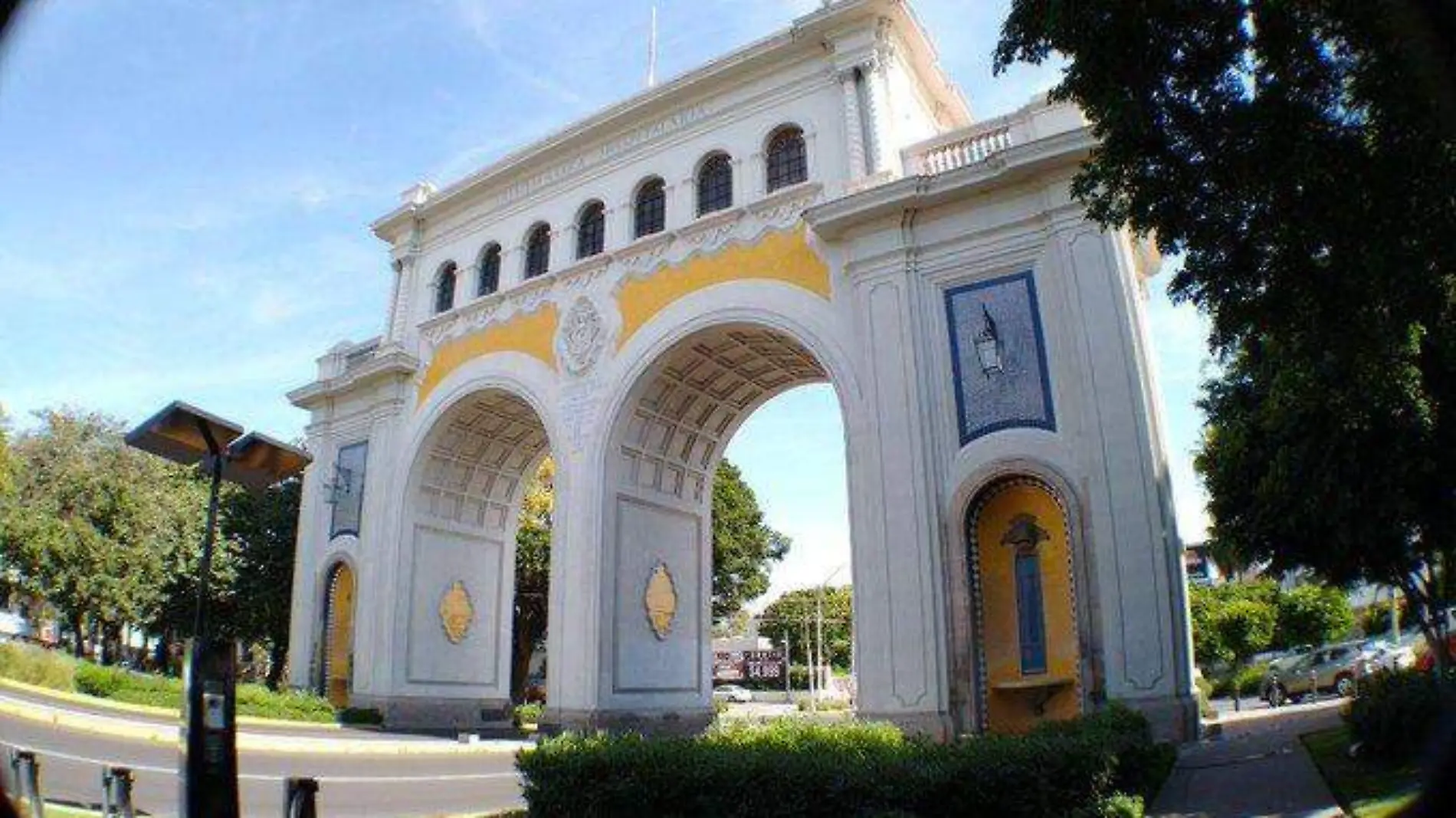 Los Arcos de Guadalajara monumento Gobierno de Guadalajara